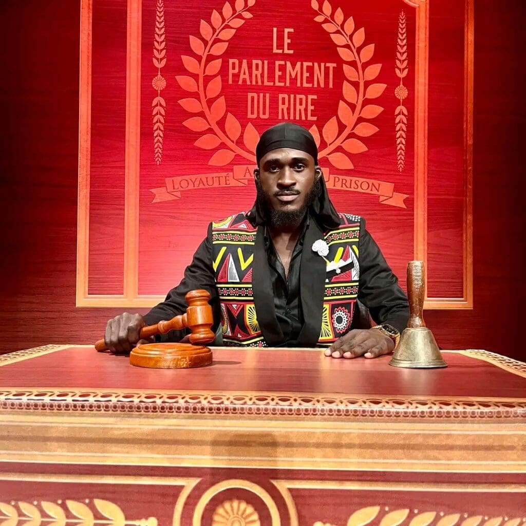 L’attribut alt de cette image est vide, son nom de fichier est a78fa18f-d956-4562-861e-32a47ad5e976-1024x1024.jpg.