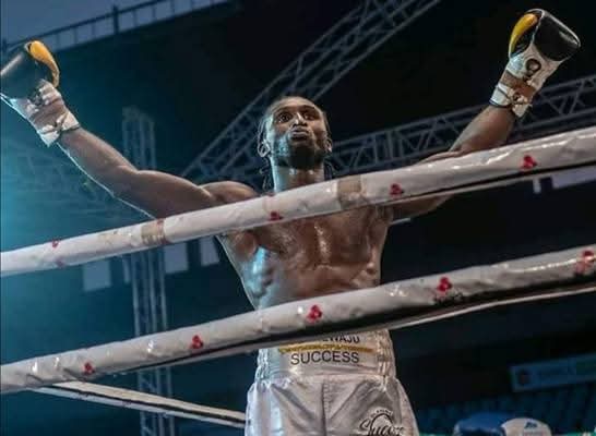 Tragédie sur le ring, le boxeur Gabriel Oluwasegun succombe après un combat au Ghana