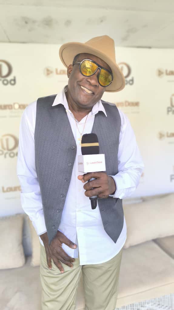 Crise post-électorale: Georges Dickson, la voix qui apaise un Cameroun en tension a travers le single « La paix est bien»