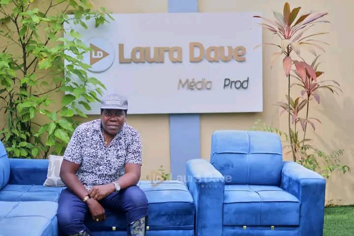 Martino NGALLE : l’héritier du Makossa entre traditions et modernité