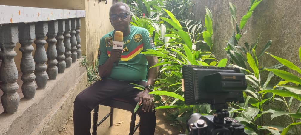 C’est dans la quiétude de son domicile, au quartier Deido, à Bonamoudourou (Douala), que Doumbè Léa François nous a reçus le