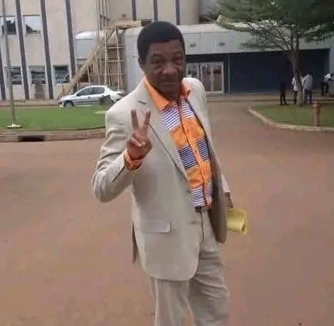 Foly Dirane : le rideau tombe sur une légende de l’audiovisuel camerounais