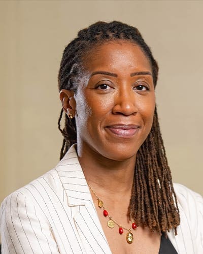 Vanessa Adande alerte sur les pièges de l'argent dans le couple : « Qui a l'argent a le pouvoir »