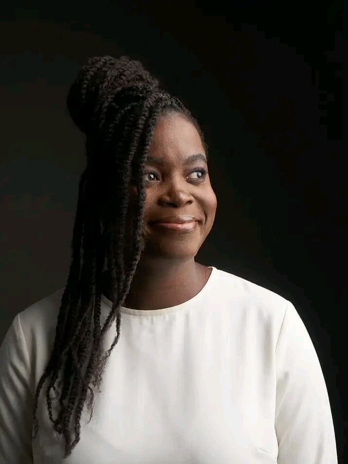 Derrière le sourire d'Audrey Nguen, une bataille silencieuse contre l'épuisement social